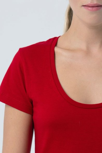 Футболка женская Metropolitan, красная 