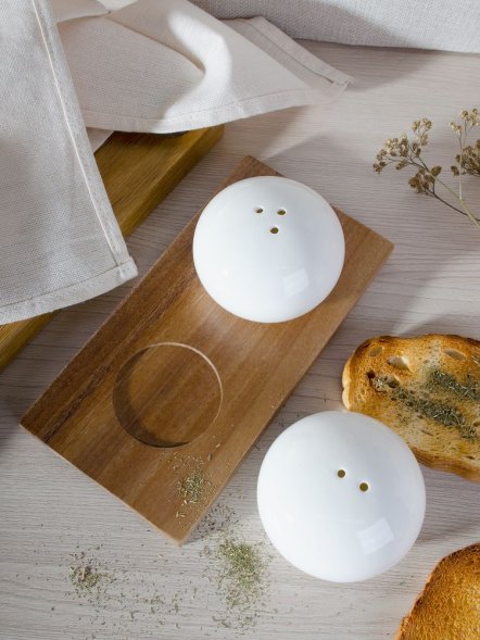 Набор из солонки и перечницы Piacente, белый 