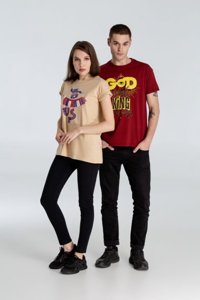 Футболка A God is High, гранатово-красная 