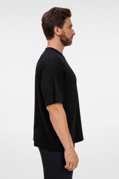 Футболка оверсайз унисекс Lavinia, черная 