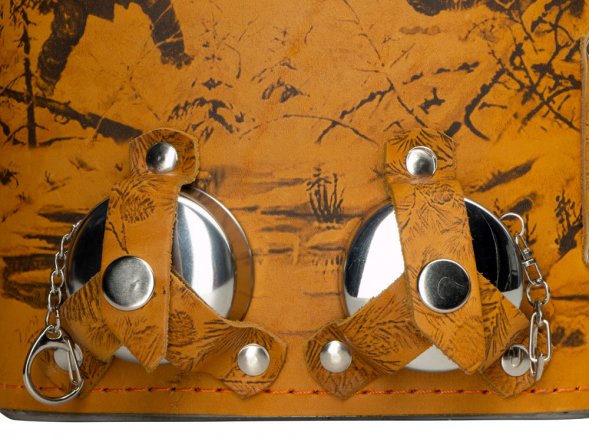 Набор Подарочный: фляга 510/2(рыжая кожа), 1,5 л+ 2 стаканчика+нож 