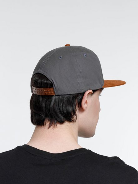 Бейсболка Foreside с прямым козырьком, серая с коричневым 