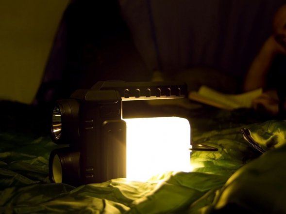 Кемпинговый фонарь-лампа аккумуляторный Yol, черный 