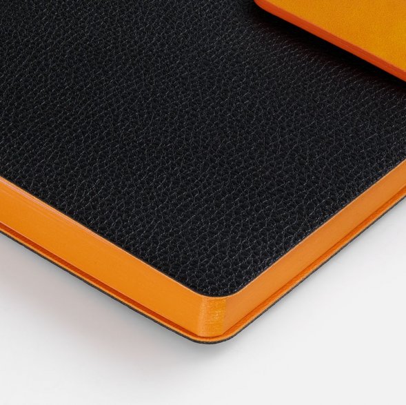 Ежедневник Boom, недатированный, черный с оранжевым 