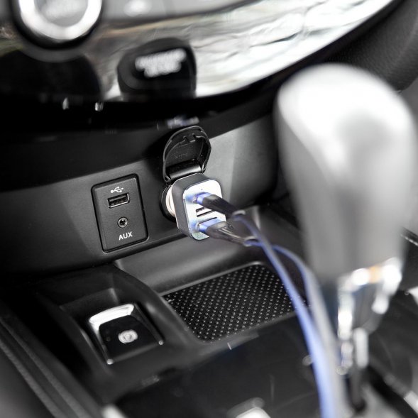 Автомобильное зарядное устройство Branchy с разъемом Type-C, белое 