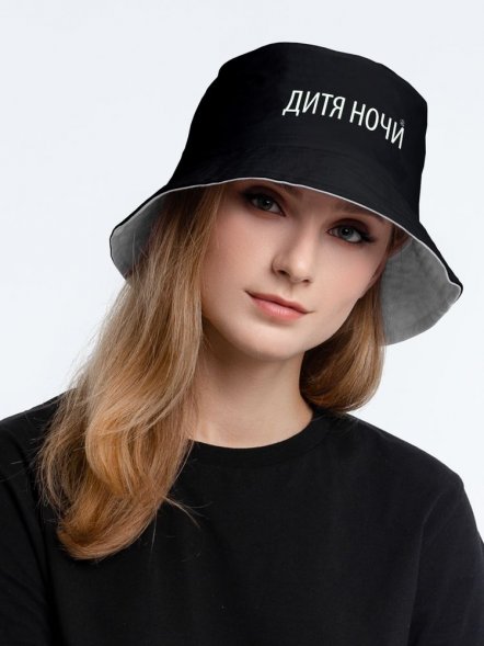 Панама «Дитя ночи» со светящимся принтом, черная 