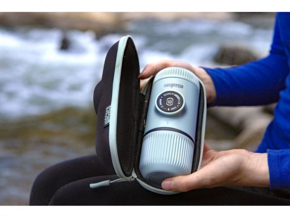 Ручная мини-кофемашина (WACACO Nanopresso) WCCRTCBL (Ручная мини-кофемашина цв. Arctic Blue) 