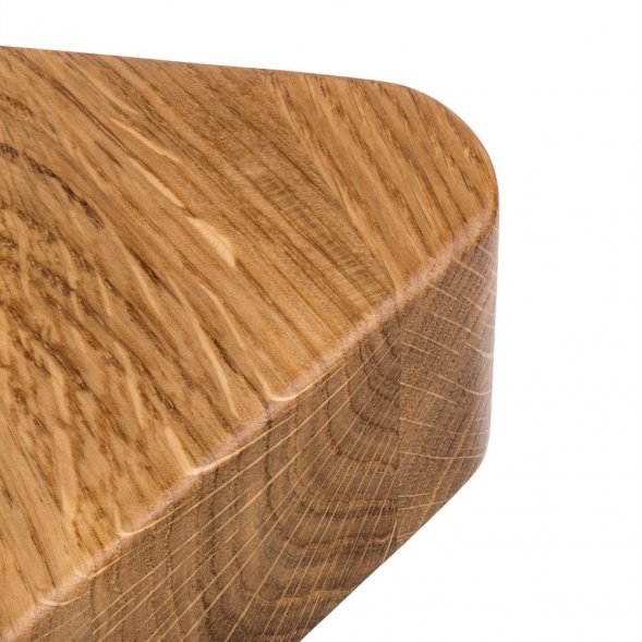 Стела «Глубина», треугольная 