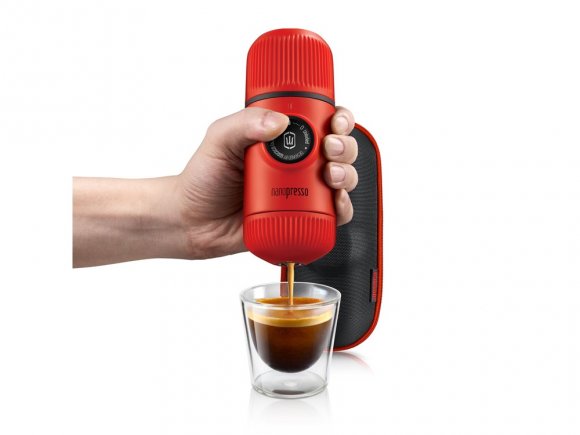 Ручная мини-кофемашина (WACACO Nanopresso) WCCLVRD (Ручная мини-кофемашина цв. Lava Red) 