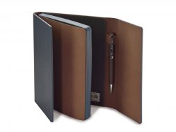 Ежедневник недатированный с магнитным клапаном, А5 WALTZ, темно-синий