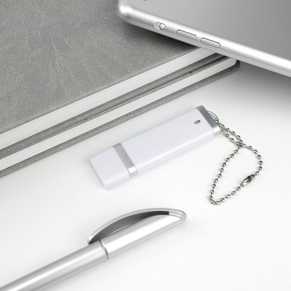 Флешка Profit, 8 Гб, белая 