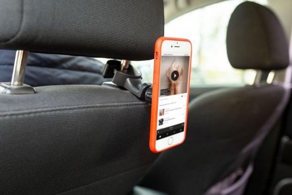 Магнитный держатель на подголовник Crook 