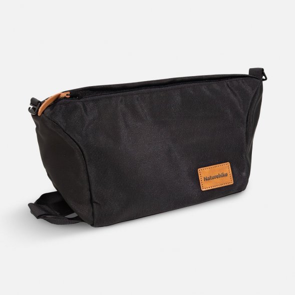 Косметичка дорожная XS01, черная 