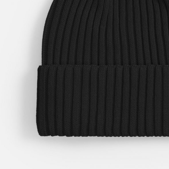 Шапка Yong, черная 