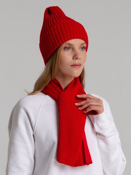 Шапка Yong, красная (алая) 