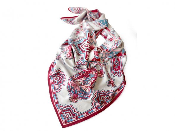 Платок Кавказский скакун 