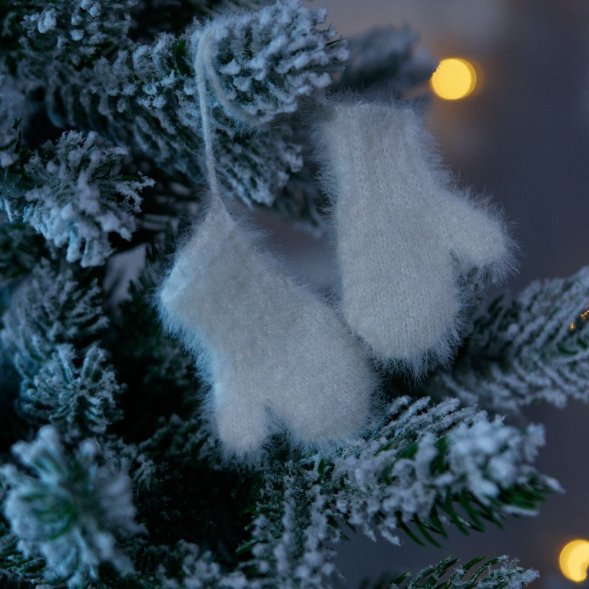 Подвеска на елку «Вьюжка», варежки, белая 