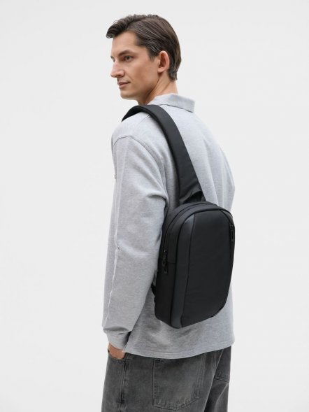 Рюкзак на одно плечо Gravon, черный 
