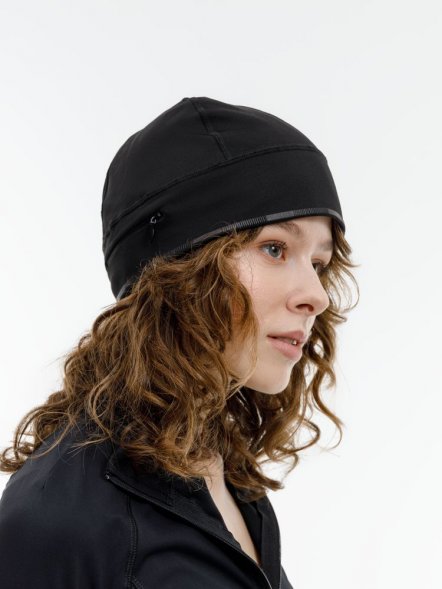 Спортивная шапка утепленная Jogge, черная 