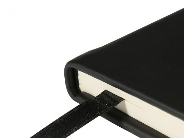 Ежедневник недатированный А5 Megapolis Velvet New, черный 