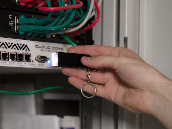 Брелок-фонарик Just Ray, черный 