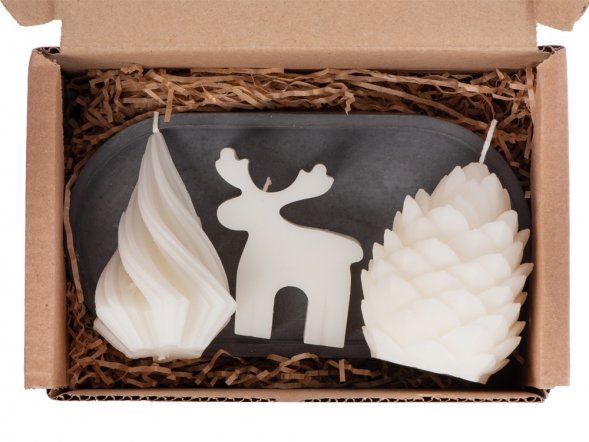 Свечи на подставке Олень, шишка, елочка 