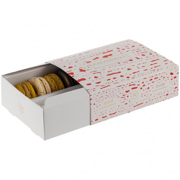 Набор из 9 пирожных макарон 