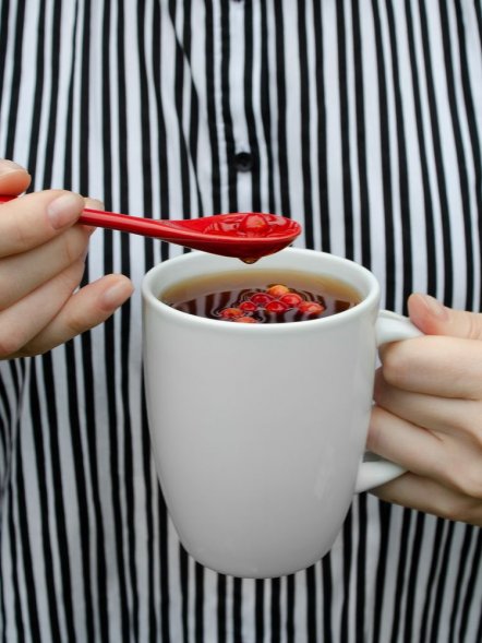 Кружка с ложкой Cheer Up, белая с белой 