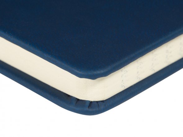 Ежедневник недатированный А5 Megapolis Velvet New, темно-синий 