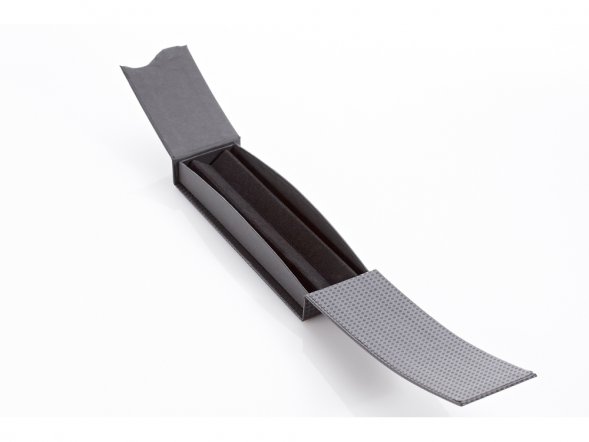 Чехол с магнитным замком ETUI в черном цвете для одной письменной принадлежности 