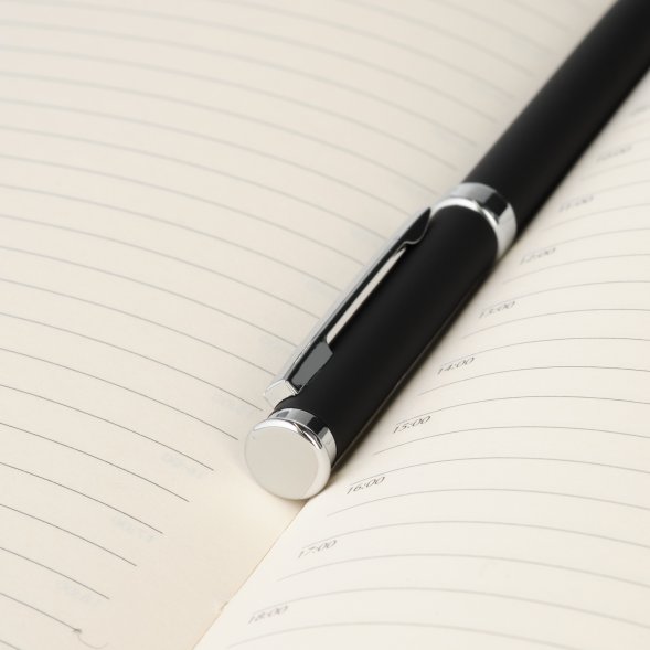 Шариковая ручка Benua, черная 