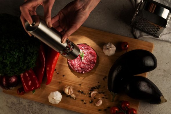 Электрическая мельница для специй Mill of Steel, серебристая 