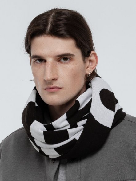Шарф «Девиантно» 