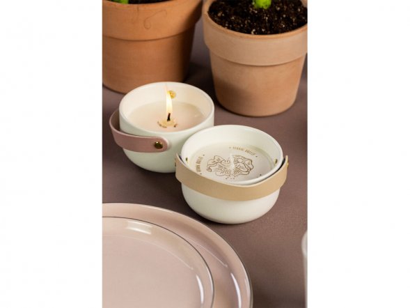 Свеча Valerie Concept с крышкой CNDL 5 PINK, белый/розовый 