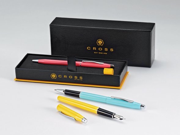 Перьевая ручка Cross Classic Century Aquatic Coral Lacquer, розовый 