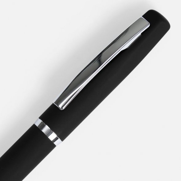 Ручка шариковая Bolt Soft Touch, черная 