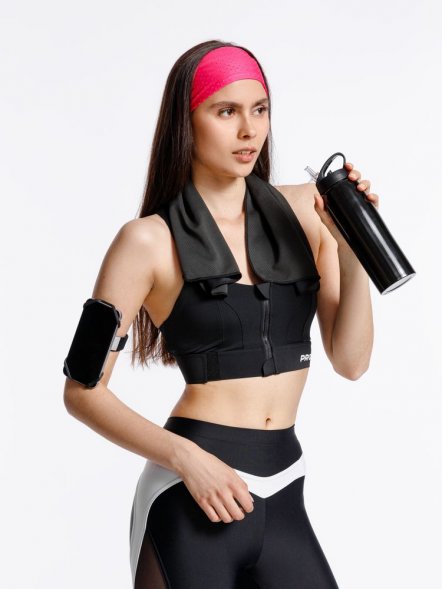 Охлаждающее полотенце Narvik в силиконовом чехле, черное 