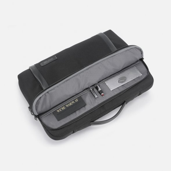 Сумка для ноутбука Crosshub, черная 