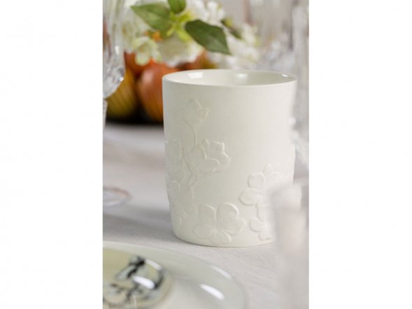 Свеча Valerie Concept CNDL FLV, белый 