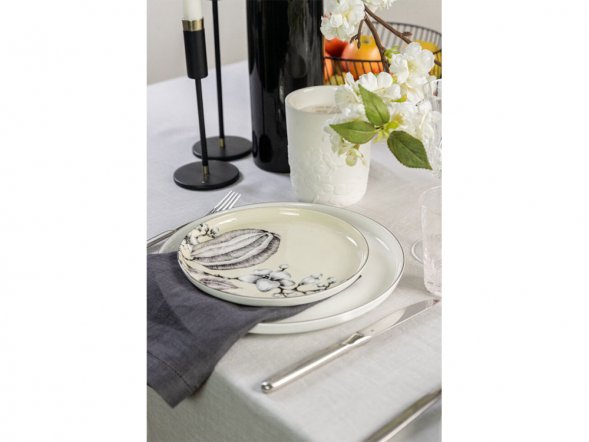 Свеча Valerie Concept CNDL FLV, белый 