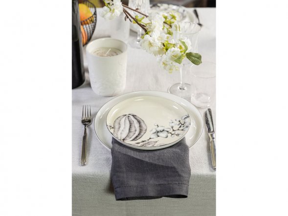 Свеча Valerie Concept CNDL FLV, белый 