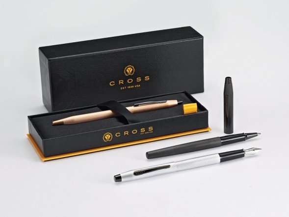Перьевая ручка Cross Classic Century Brushed Rose Gold PVD, золотистый 