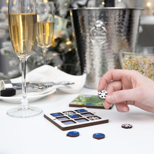 Игра крестики-нолики «Criss Cross. Снегошарики» 