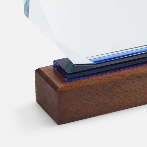 Стела Glory Daze 