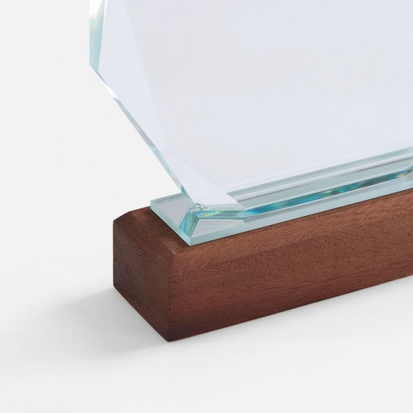 Стела Glory Daze 