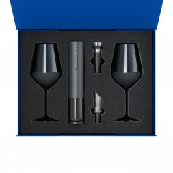 Подарочный набор 2 бокала для вина Sapphire + набор для вина с электрическим штопором Sacramento, в синей коробке