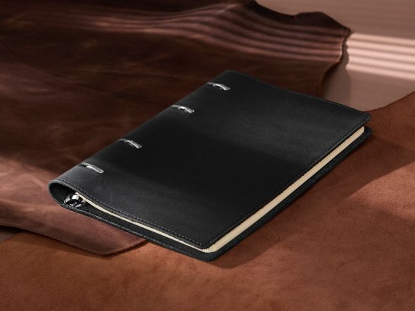 Ежедневник inStream, недатированный, черный 