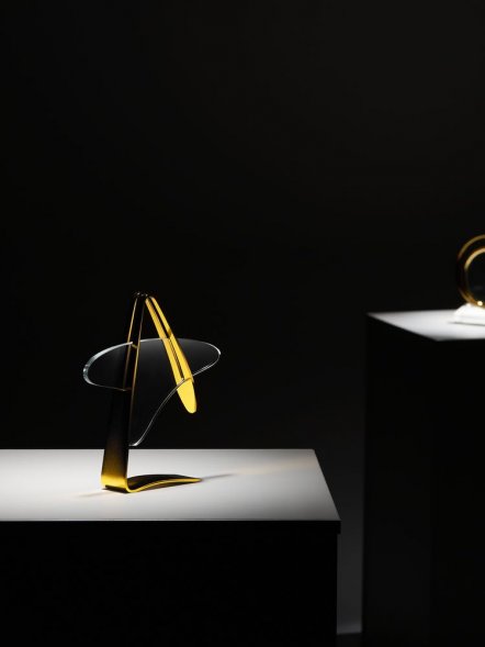 Стела Stellar Cast 