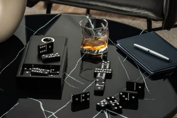 Домино Code, черное 