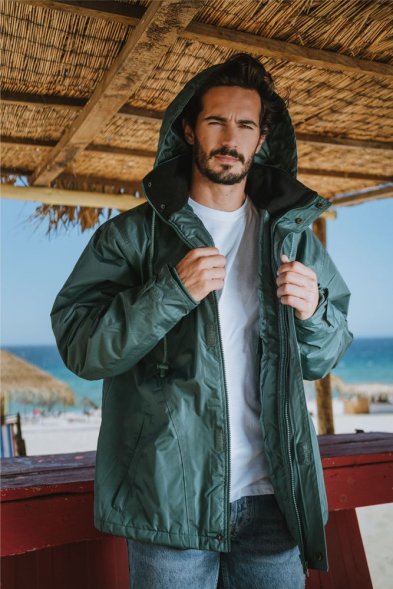 Парка унисекс Liubliana, черная 